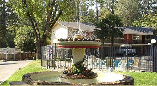Paradise Inn Buitenkant foto